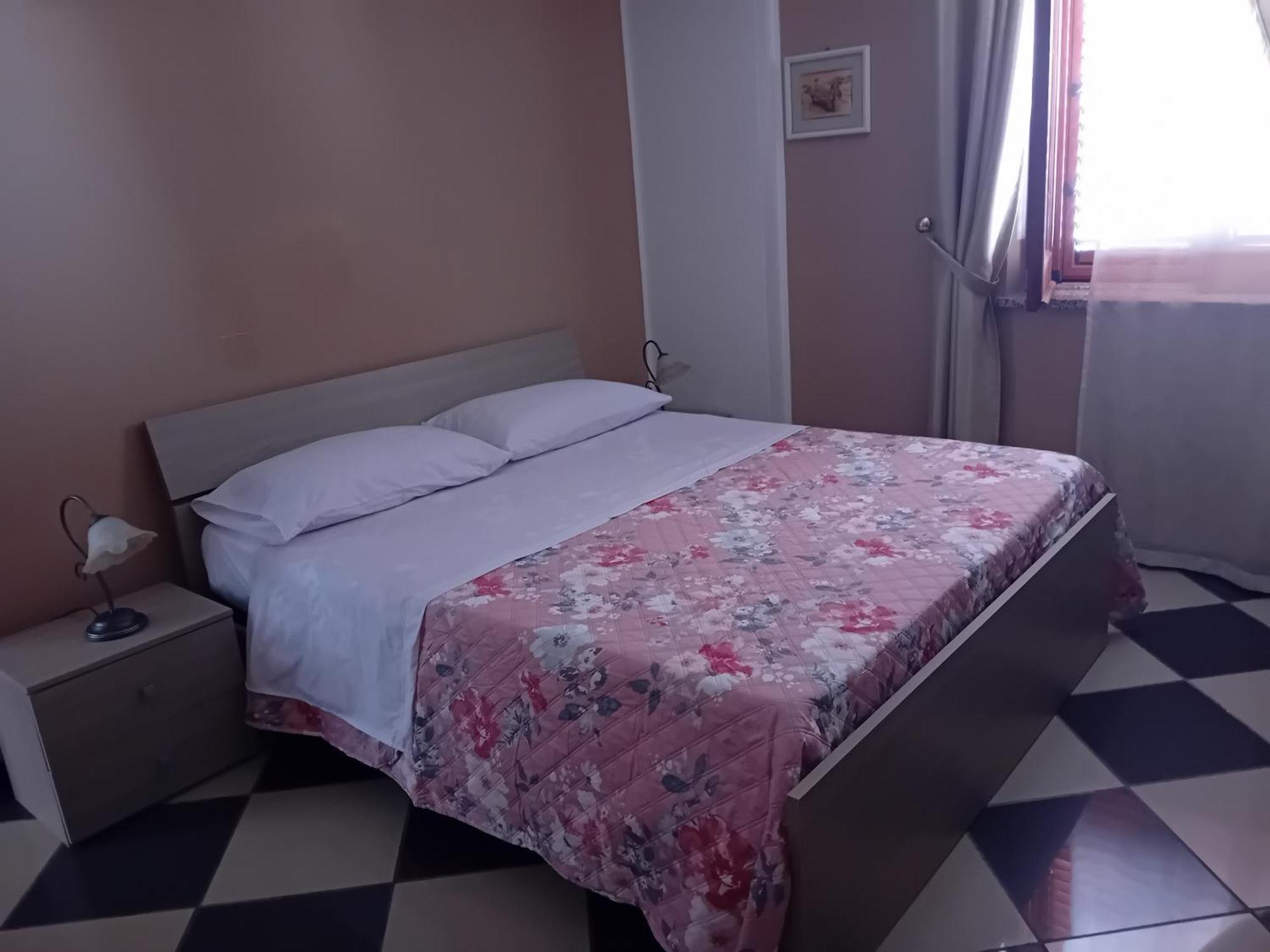 Villamargherita Capo Vaticano Luaran gambar